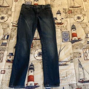 Lucky Hayden skinny 2/26